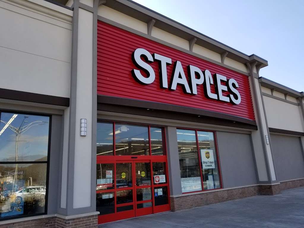 Staples | 3333 Crompond Rd, Yorktown, NY 10598, USA | Phone: (914) 734-2445