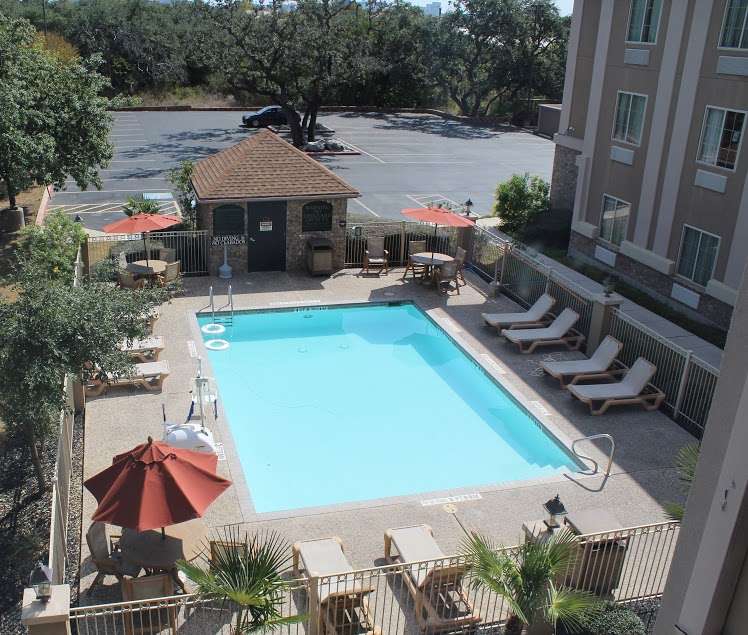 Hotel San Antonio | 4800 Woodstone Dr, San Antonio, TX 78230 | Phone: (210) 877-2500