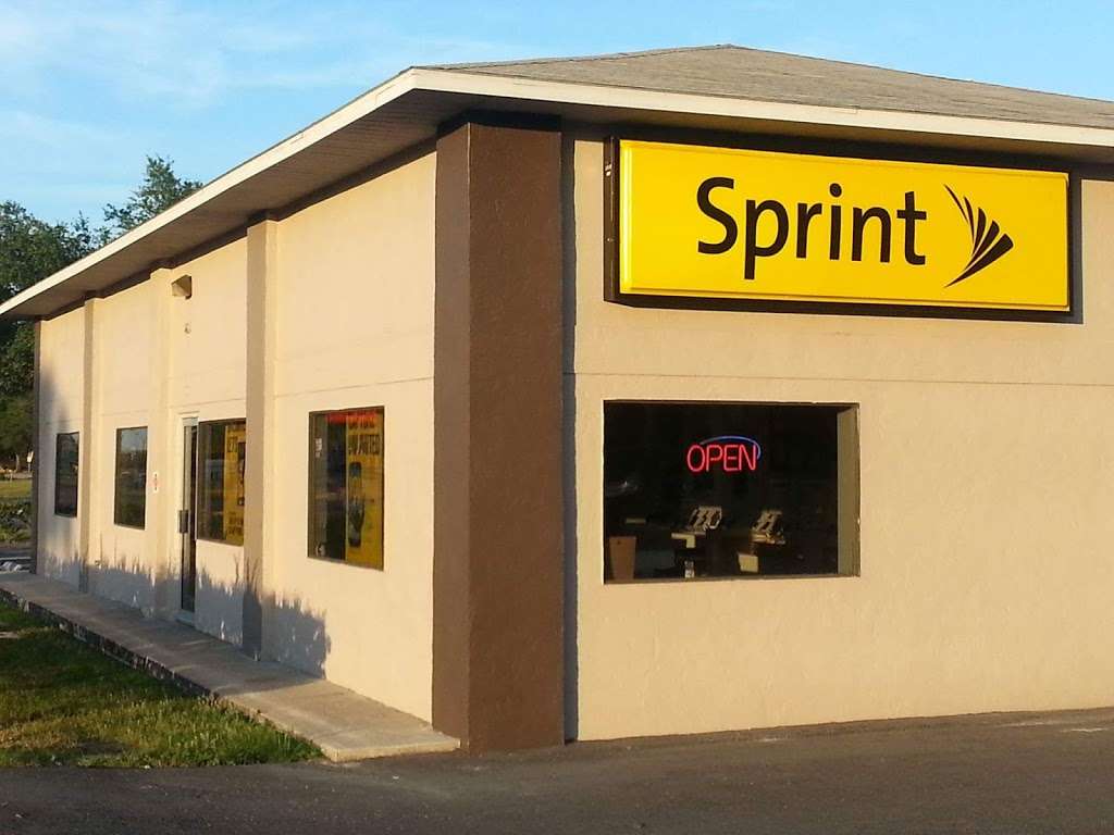 Sprint Store | 401 W Burleigh Blvd, Tavares, FL 32778 | Phone: (352) 253-5555