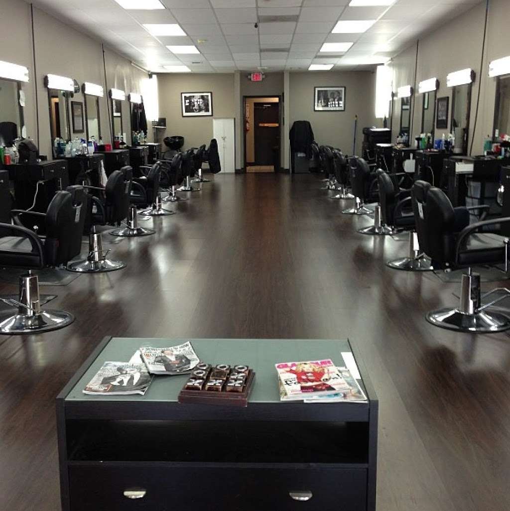 V.I.P. Cuts Barber Shop Inc. | 17519 Pines Blvd, Pembroke Pines, FL 33029 | Phone: (954) 589-5966