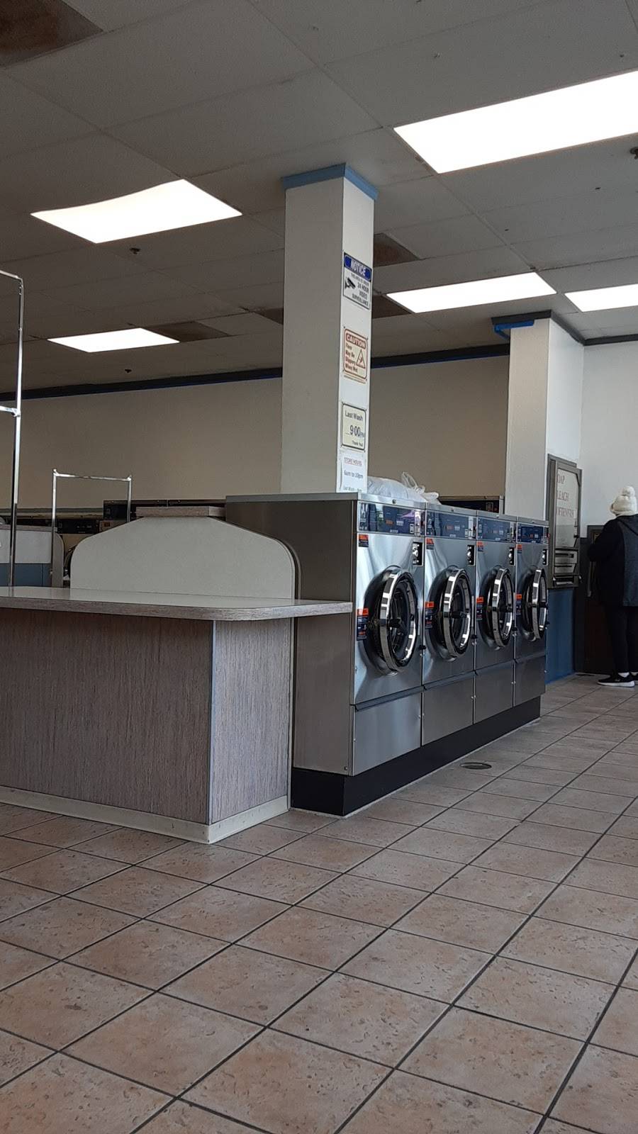 Coin Laundry | 444 W Harder Rd, Hayward, CA 94544, USA | Phone: (650) 762-9382