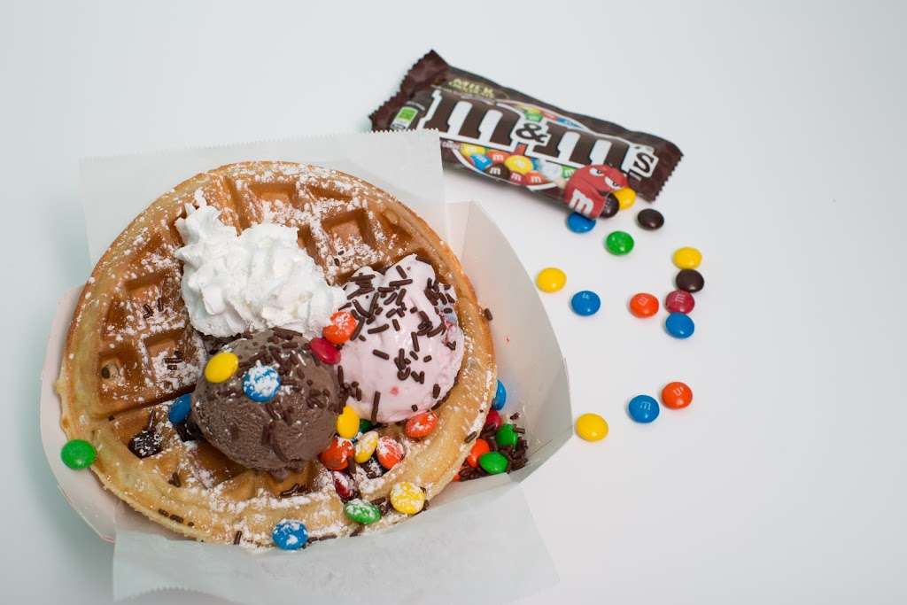 Lucys Waffles & Ice Cream | 6070 S Rainbow Blvd #6, Las Vegas, NV 89118, USA | Phone: (702) 847-8699