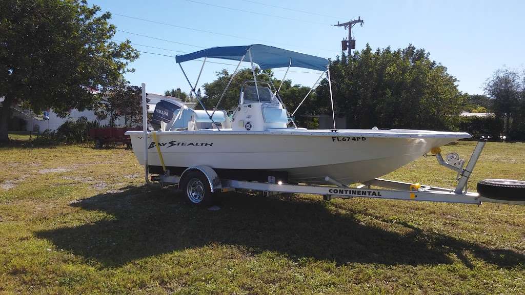 Hobe Sound Marine 10520 SE Federal Hwy, Hobe Sound, FL 33455, USA