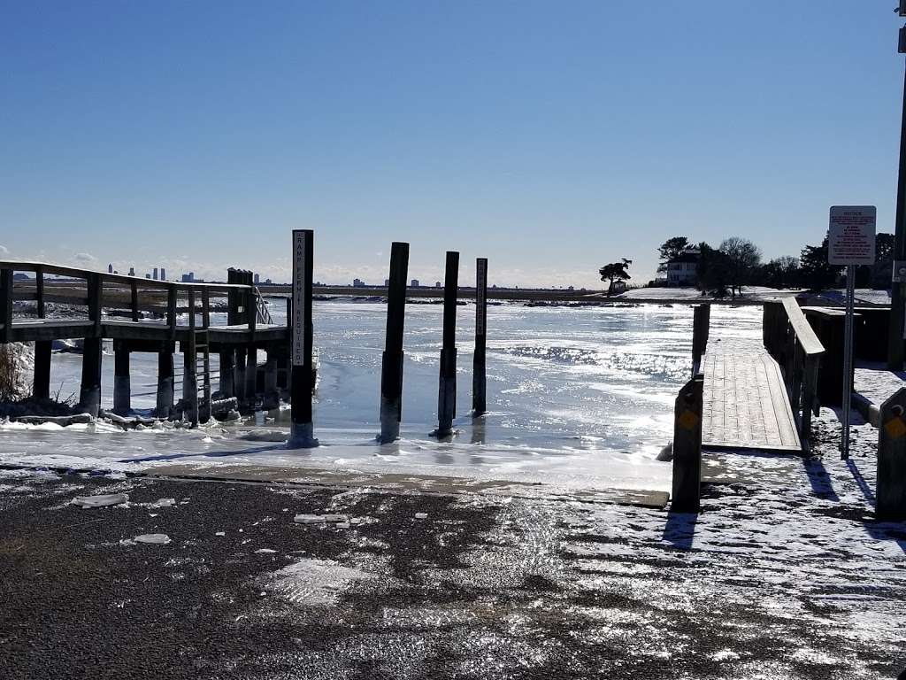 Absecon Creek Boat Ramp | 527 4th St, Absecon, NJ 08201, USA | Phone: (609) 272-9252