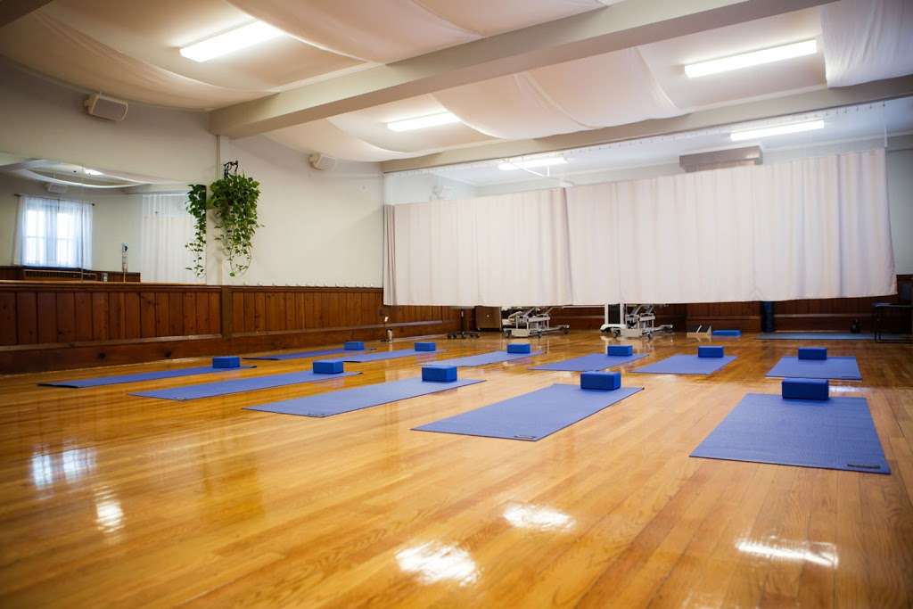 Melissa Barrett Physical Therapy and Yoga | 200 Hempstead Avenue North Room, Rockville Centre, NY 11570, USA | Phone: (516) 317-6647