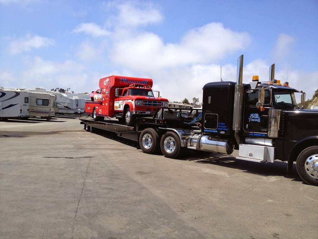 S & R Towing Inc. | 44564 Pechanga Pkwy, Temecula, CA 92592, USA | Phone: (760) 547-1724