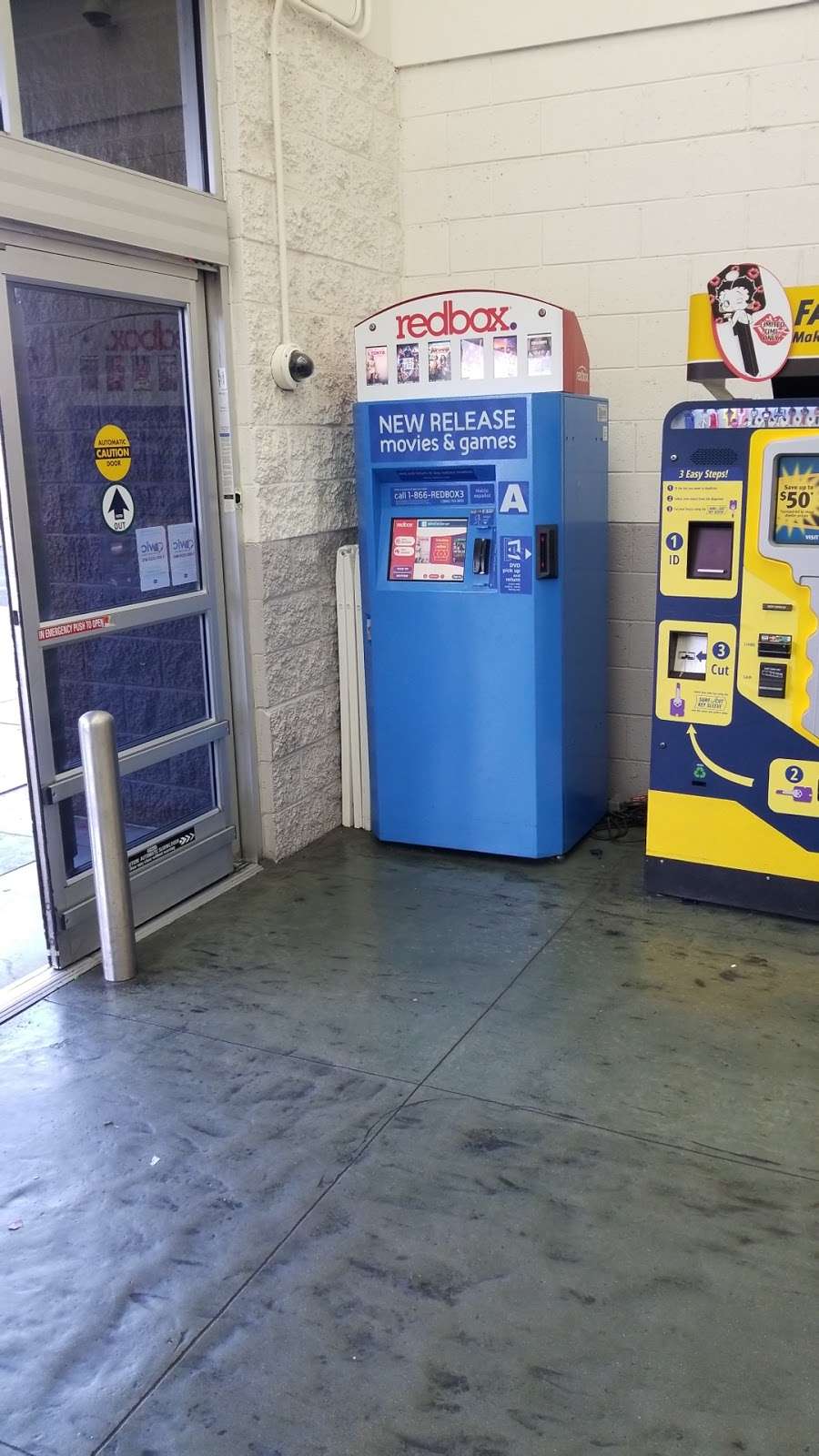 Redbox | 5010 N 95th Ave, Glendale, AZ 85305 | Phone: (866) 733-2693