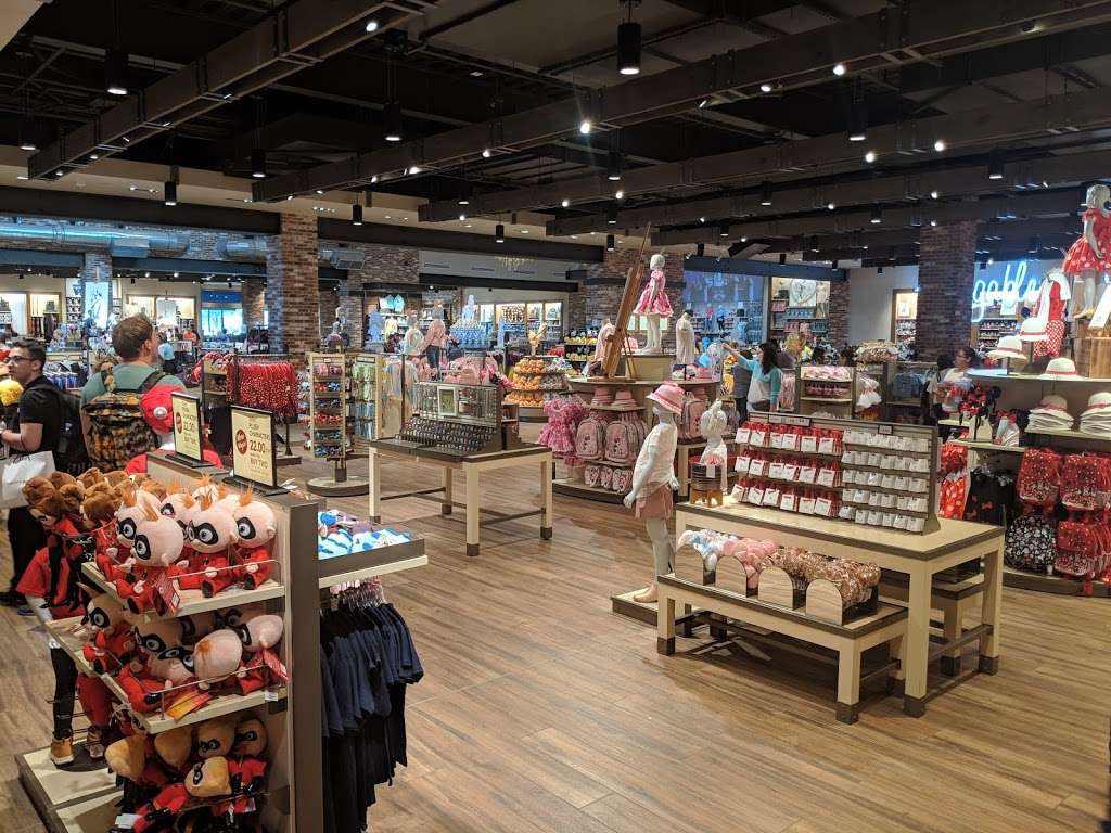 World of Disney® | Disney Springs, Orlando, FL 32830 | Phone: (407) 828-1451