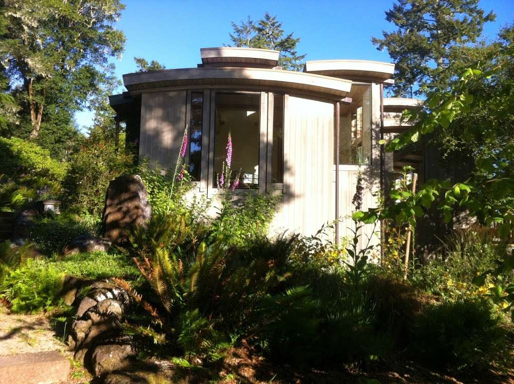Point Reyes Vacation Rentals | 11431 CA-1 #3a, Point Reyes Station, CA 94956, USA | Phone: (415) 663-6113