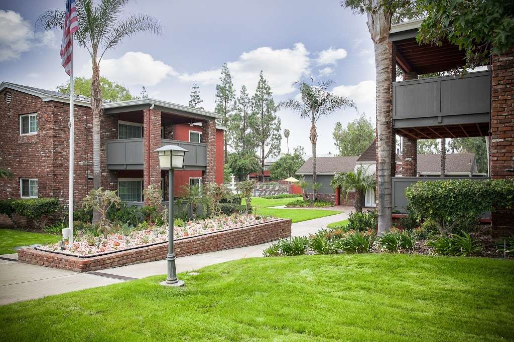 Countrywood Apartments | 1255 E Citrus Ave, Redlands, CA 92374, USA | Phone: (909) 675-0348