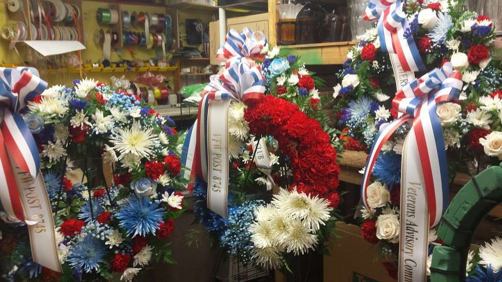 Whiting Flower Shoppe | 550 County Rd 530, Manchester Township, NJ 08759, USA | Phone: (732) 941-4513