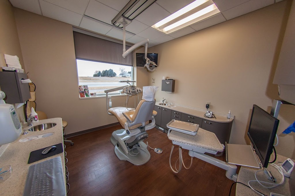 First Choice Dental | 1141 Simon Crestway, Waunakee, WI 53597, USA | Phone: (608) 849-5600