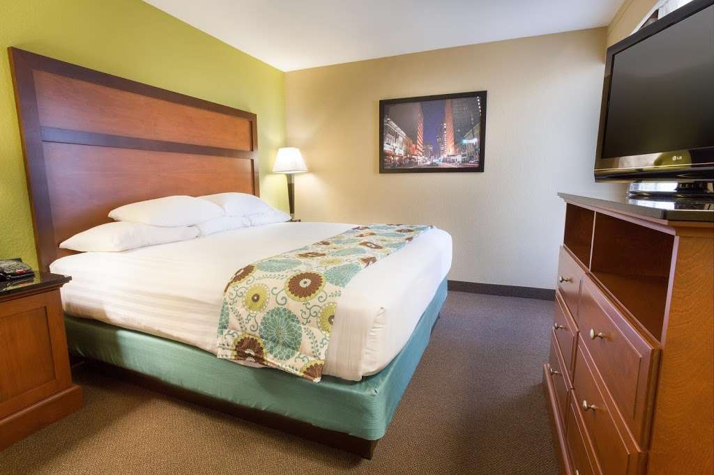 Drury Inn & Suites Houston West Energy Corridor | 1000 Highway 6 N, Houston, TX 77079 | Phone: (281) 558-7007