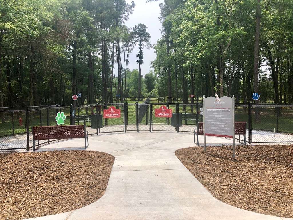 Frisky Biscuit Dog Park | 681 Grand Village Blvd, Conroe, TX 77304