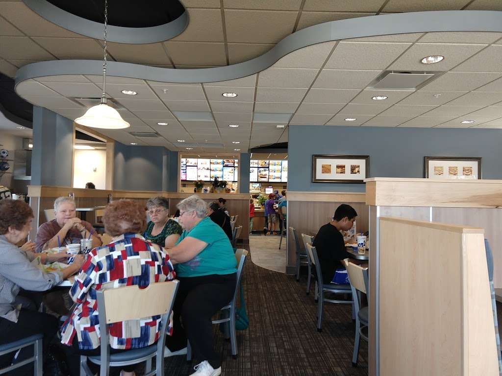 Culvers | 1060 S Division St, Harvard, IL 60033 | Phone: (815) 770-9001