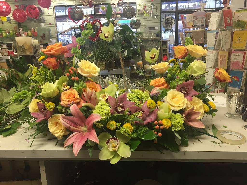 Bonnie Brae Flowers Inc. | 5595 E Evans Ave, Denver, CO 80222, USA | Phone: (303) 744-1091