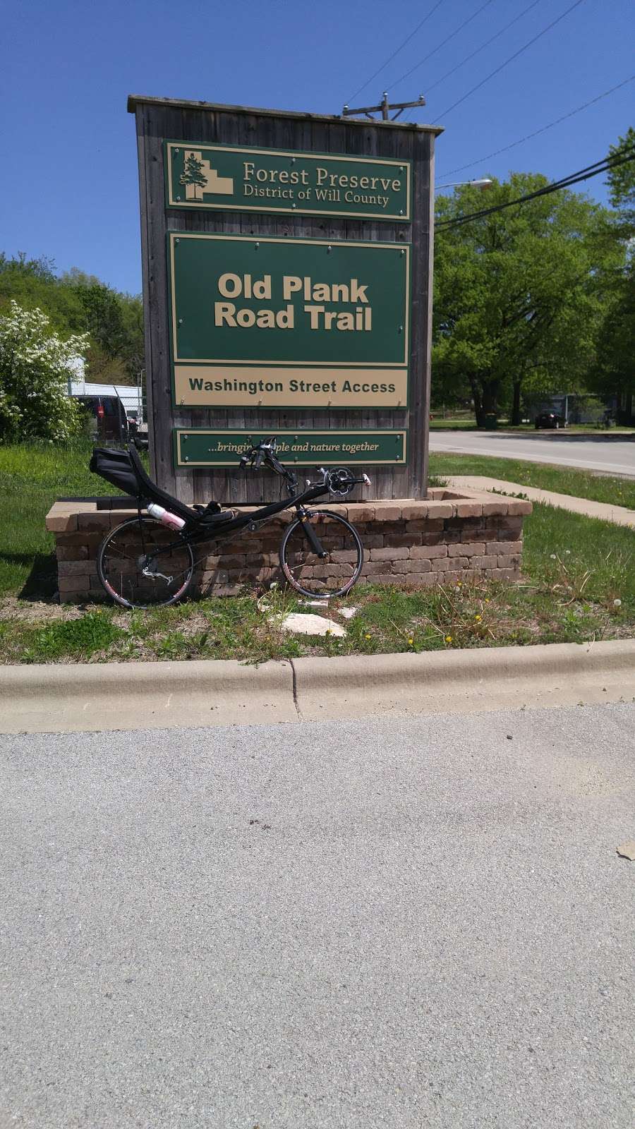 Old Plank Road Trail - Washington Street Access | E Washington St, Joliet, IL 60433, USA | Phone: (815) 727-8700