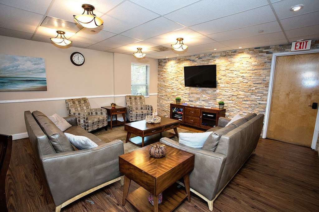 Discovery Institute 80 Conover Rd, Marlboro Township, NJ 07746