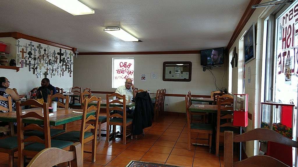 El Rincon De Maria | 2511 Ackerman Rd, San Antonio, TX 78219, USA | Phone: (210) 666-6151