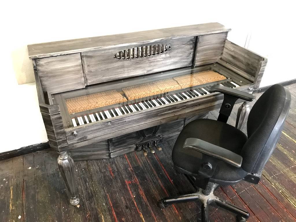 All Keyed Up Piano Shop | 1323 W 13 St Floor, 3rd, Kansas City, MO 64102 | Phone: (816) 699-6332