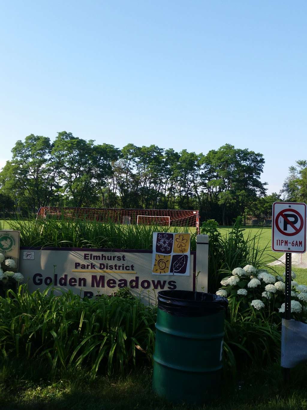 Golden Meadows Park | 120 N Hampshire Ave, Elmhurst, IL 60126 | Phone: (630) 993-8900