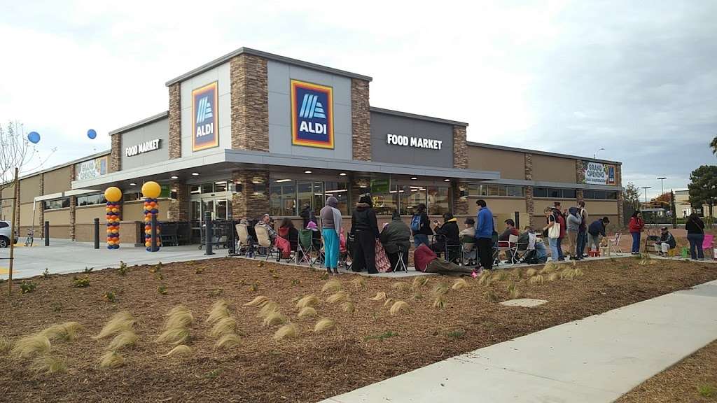 ALDI | 2014 E Ave. J, Lancaster, CA 93535, USA | Phone: (855) 955-2534