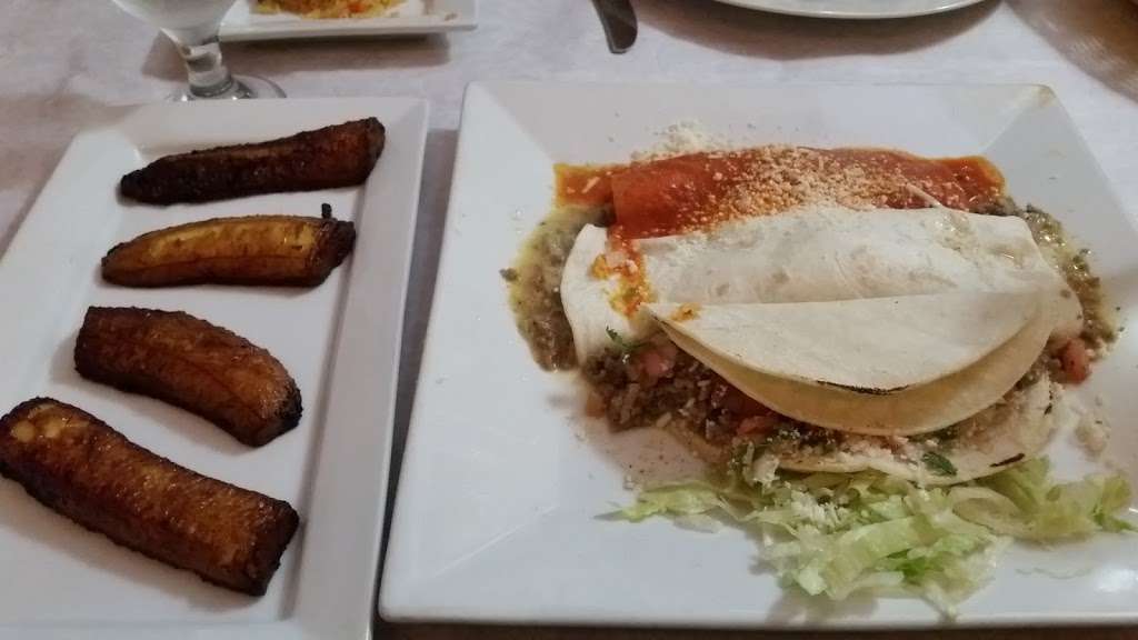 El Coyote | 838 Main St F, Monroe, CT 06468 | Phone: (203) 459-4055