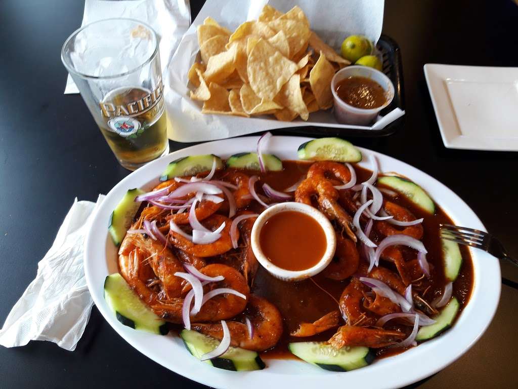 Mariscos Mi Lindo Sinaloa | 5527 Pacific Blvd, Huntington Park, CA 90255, USA | Phone: (323) 585-2120