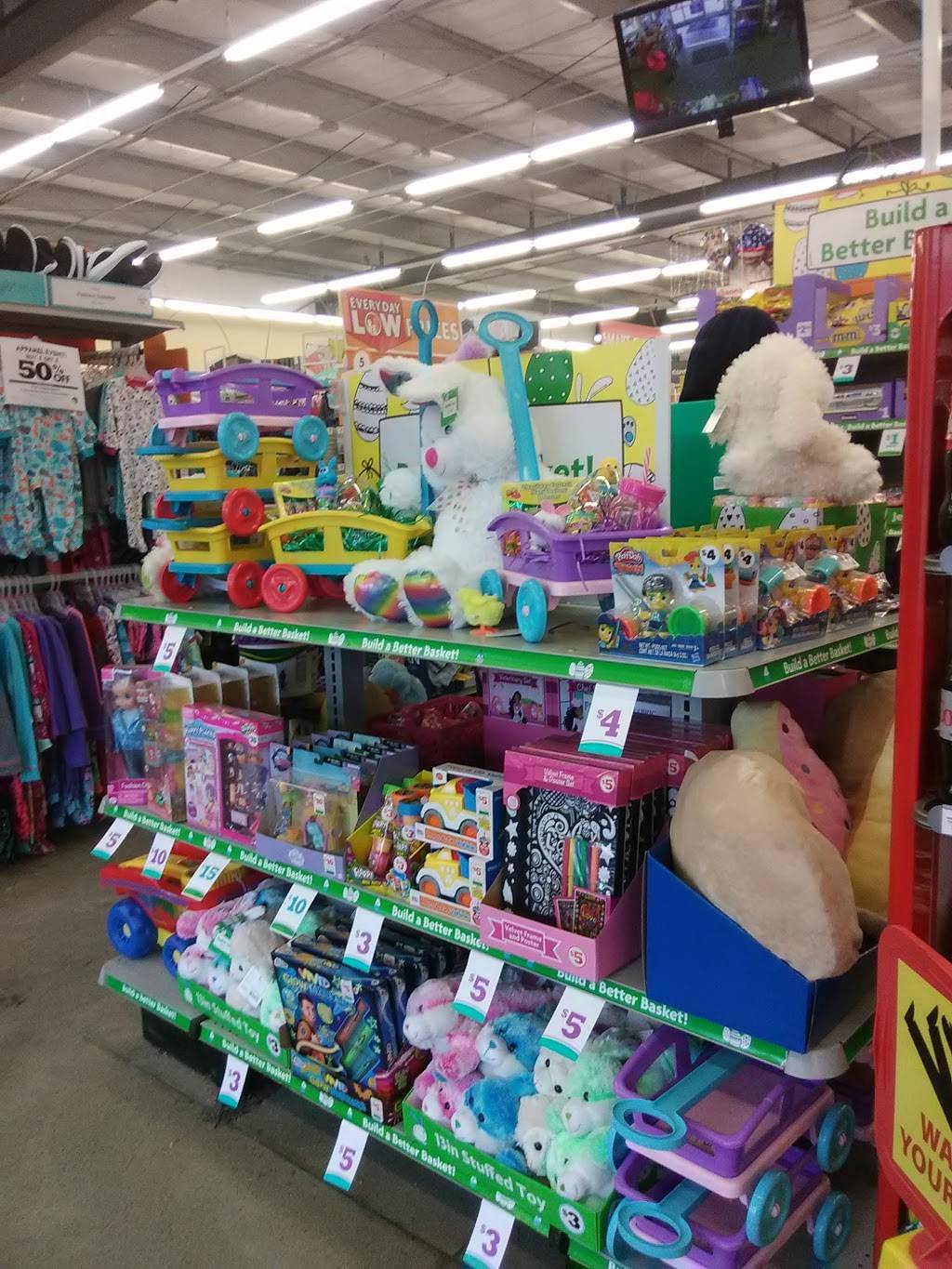 Family Dollar | 4576 W 130th St, Cleveland, OH 44135 | Phone: (216) 941-5682