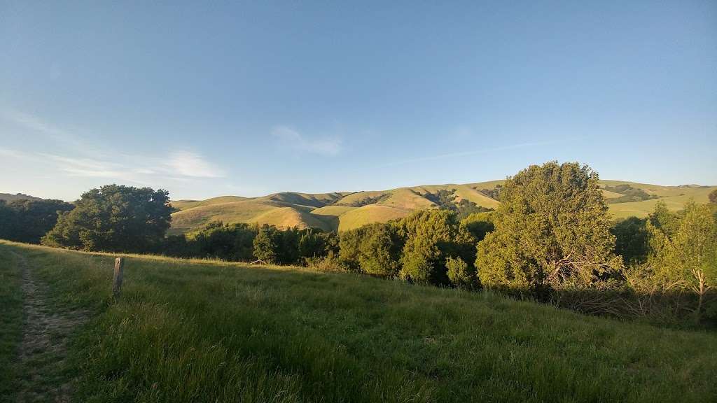 Dry Creek Pioneer Regional Park | 1320 Garin Ave, Union City, CA 94587, USA | Phone: (888) 327-2757