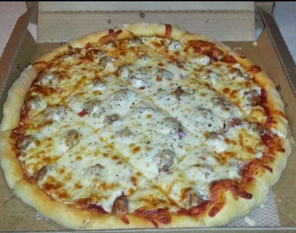 Rosatis Pizza | 630 Plaza Dr #4, Sycamore, IL 60178, USA | Phone: (815) 895-4646