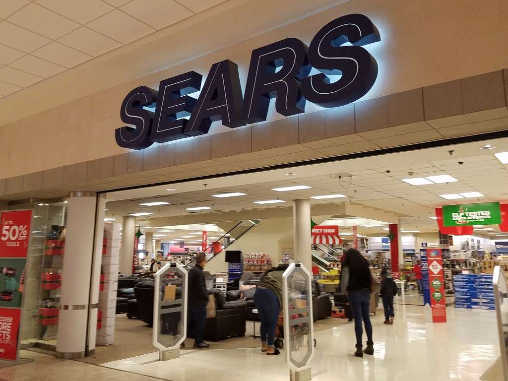 Sears | 112 Eisenhower Pkwy, Livingston, NJ 07039, USA | Phone: (973) 535-4500