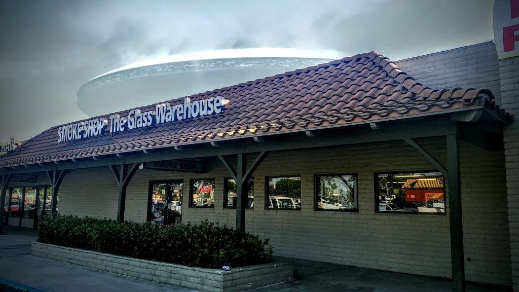 Glass Warehouse Smoke Shop | 27453 Jefferson Ave, Temecula, CA 92590, USA | Phone: (951) 676-2200