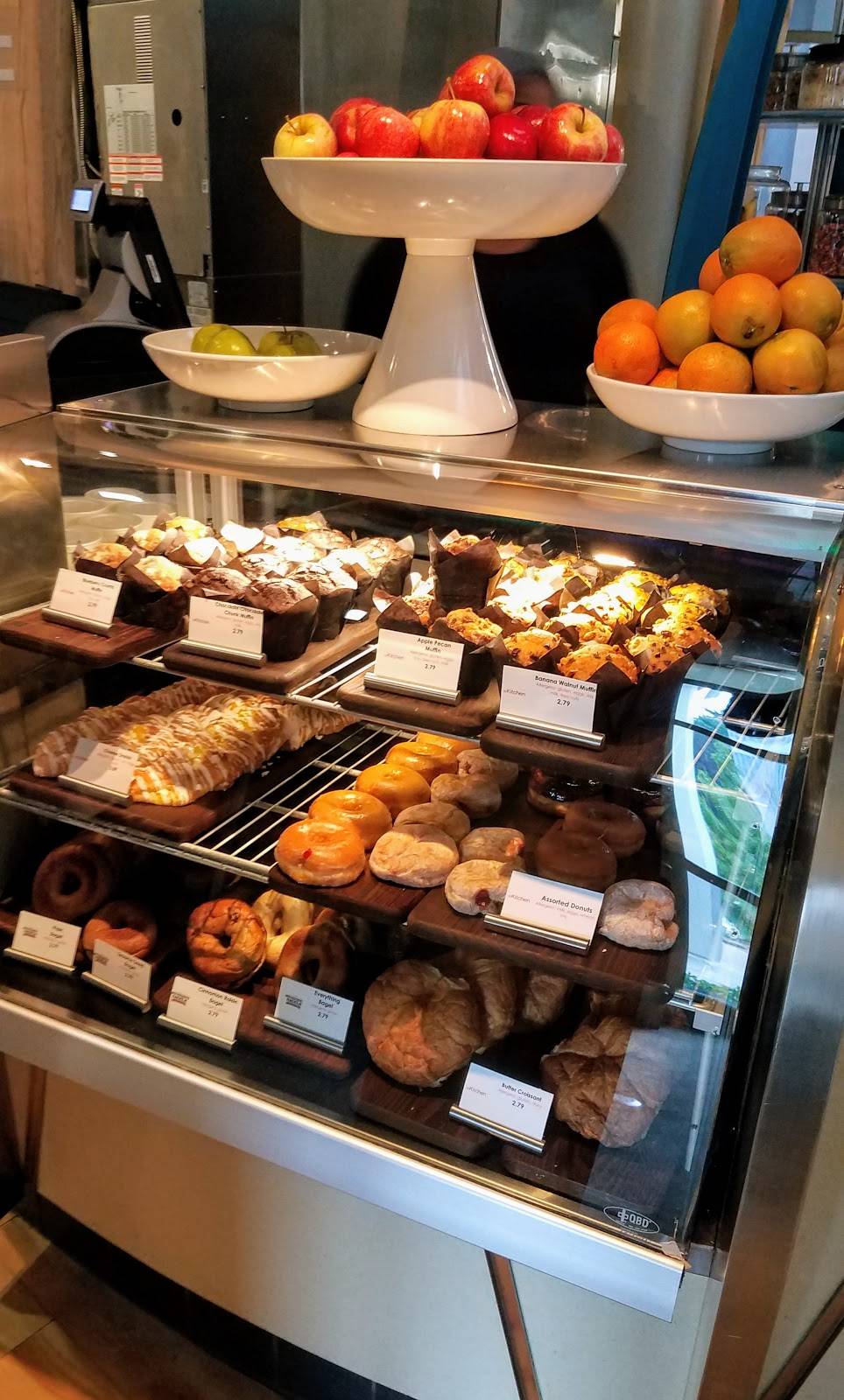 Carnegie Mellon Cafe | 5000 Forbes Ave, Pittsburgh, PA 15213, USA | Phone: (412) 268-2139