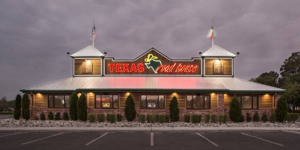 Texas Roadhouse | 4406 Dixie Hwy, Shively, KY 40216, USA | Phone: (502) 448-0705