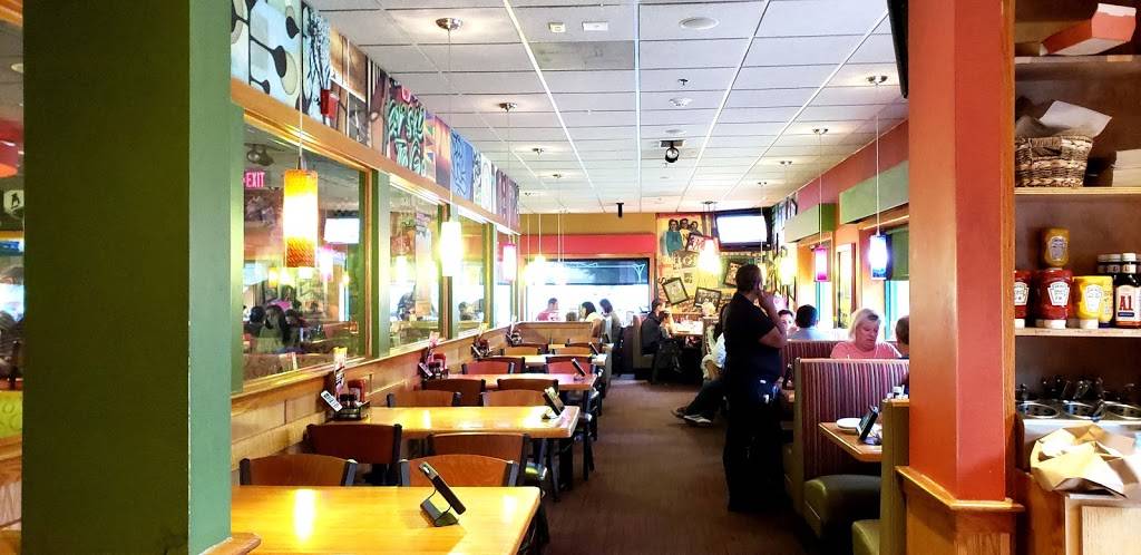 Applebees Grill + Bar | 4301 Pennell Rd, Aston, PA 19014 | Phone: (610) 485-3528