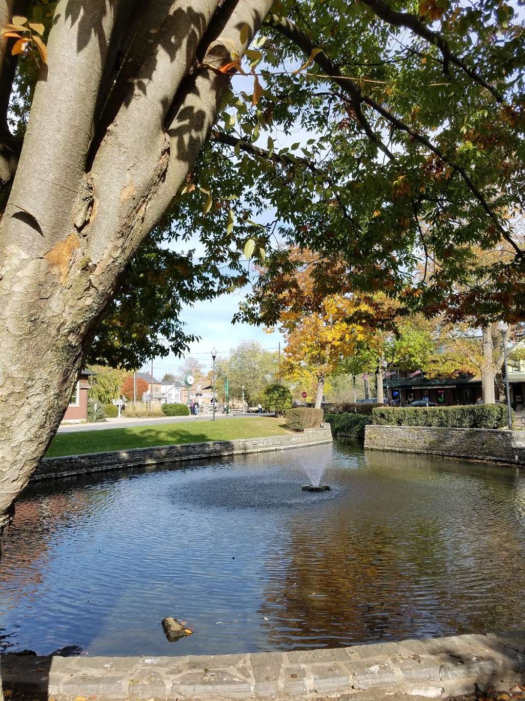 Lititz Springs Park | 24 N Broad St, Lititz, PA 17543, USA | Phone: (717) 626-8981