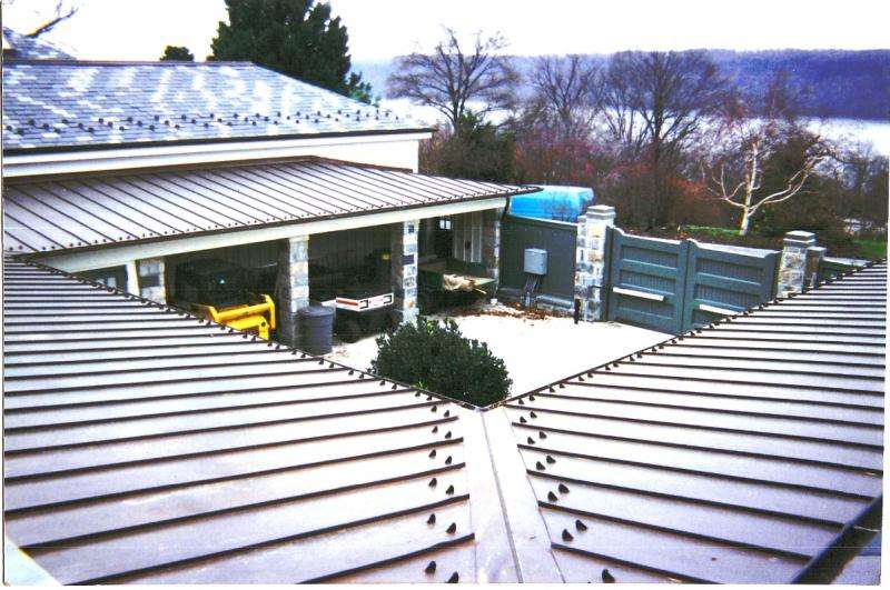 Kenosha Roofing & Repair | 7403 2nd Ave, Kenosha, WI 53143, USA | Phone: (262) 671-1655