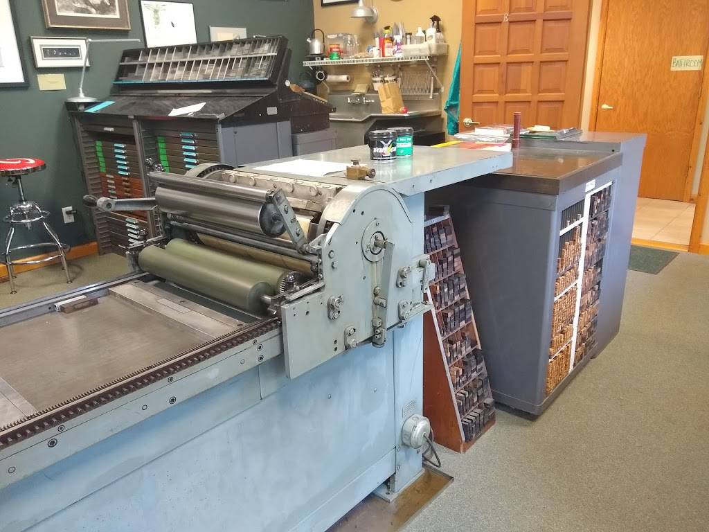 Homewood Studios LLC | 2400 Plymouth Ave N, Minneapolis, MN 55411, USA | Phone: (612) 587-0230