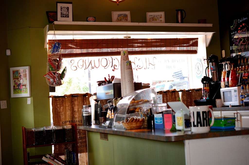 High Grounds Coffee Roasters and Books | 3201 Eastern Ave, Baltimore, MD 21224, USA | Phone: (410) 342-7611