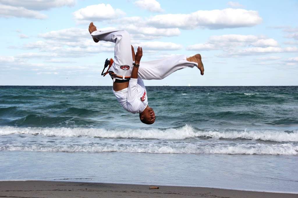 Maculele Miami Brazilian Arts - Capoeira | 2954 SW 30th Ave, Hallandale Beach, FL 33009, USA | Phone: (786) 200-0961