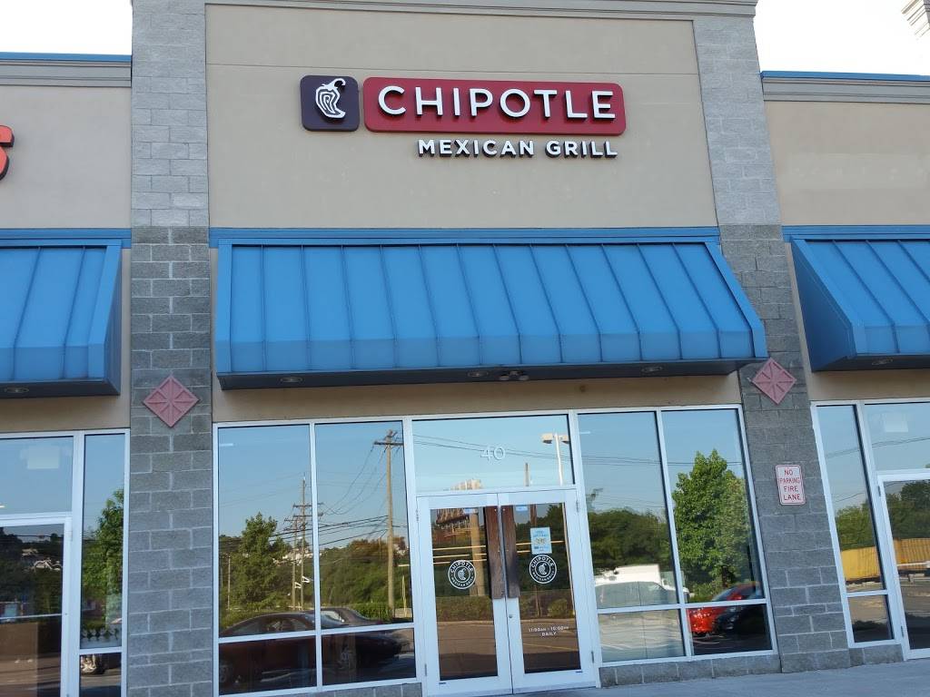 Chipotle Mexican Grill | 40 NJ-17, East Rutherford, NJ 07073, USA | Phone: (201) 549-5302