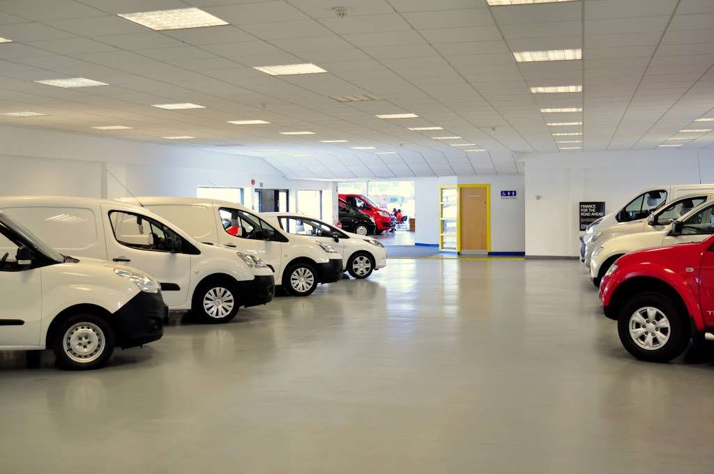 Vanwise Harlow | London Road, Harlow, Essex CM17 9AN, UK | Phone: 01279 216163