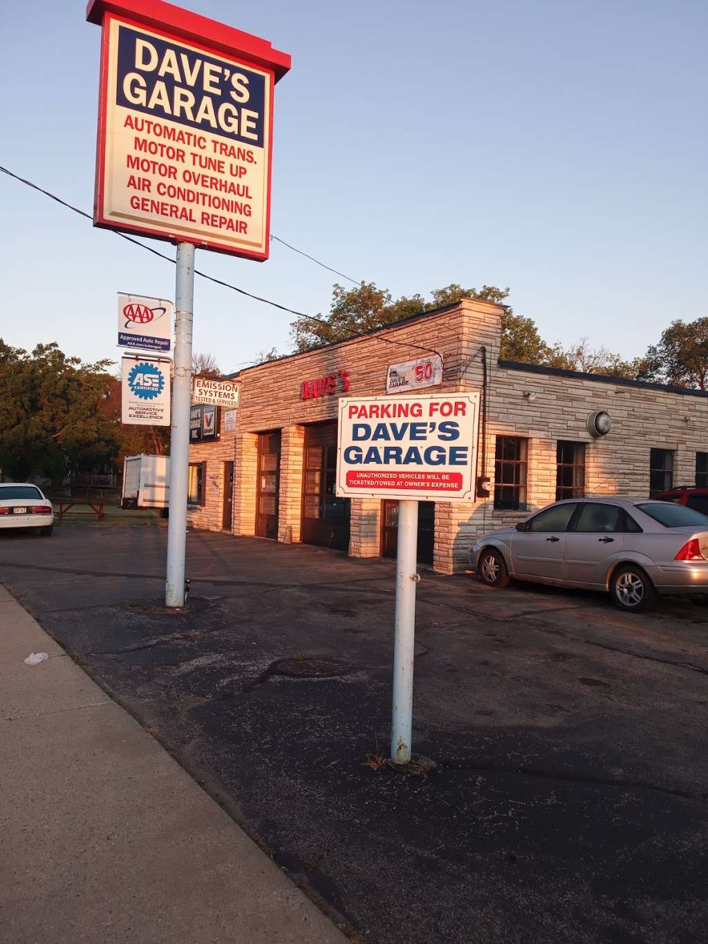 Daves Garage, Inc. | 5454 W Forest Home Ave, Greenfield, WI 53220, USA | Phone: (414) 321-5450