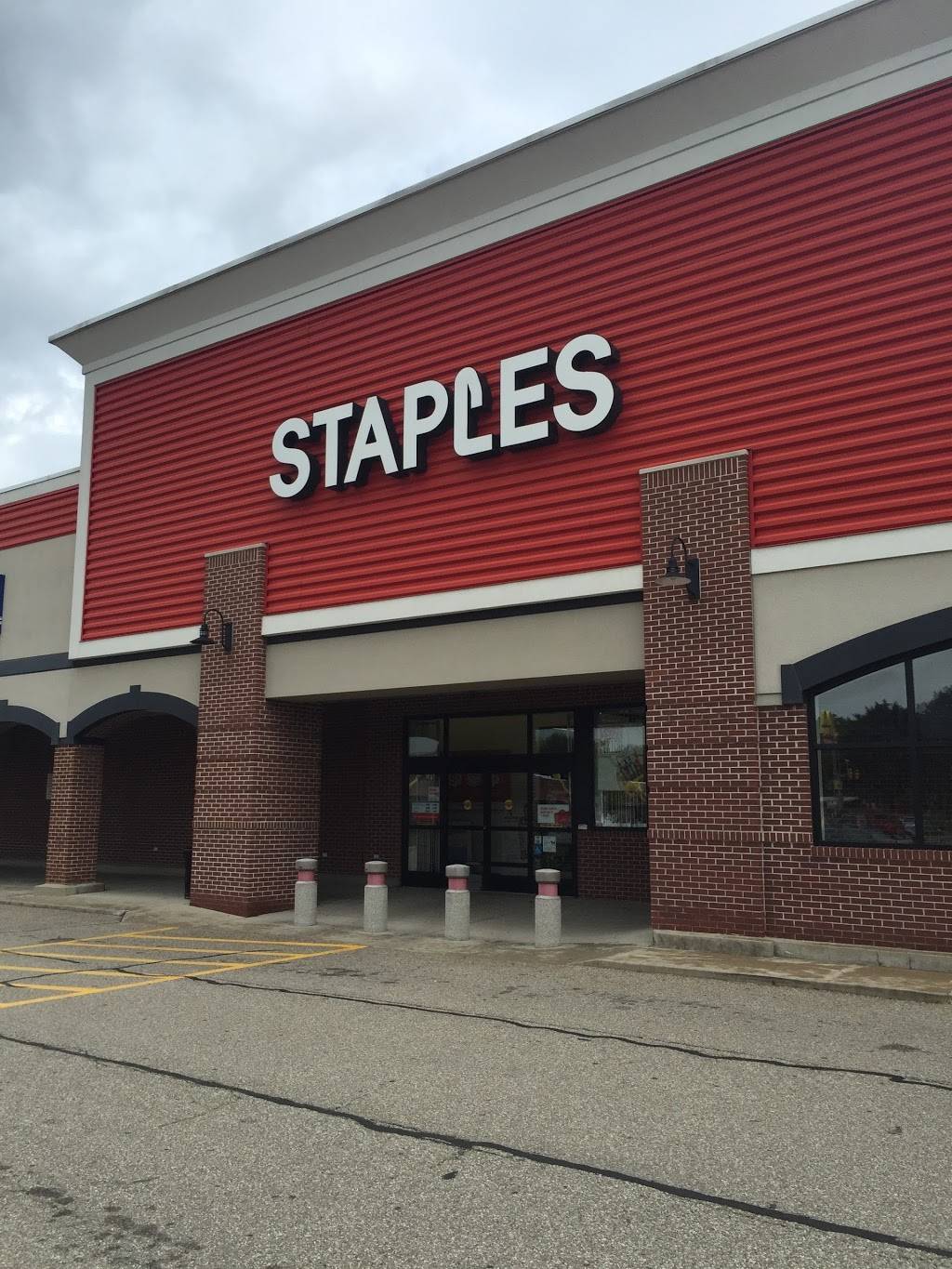 Staples | 6375 Penn Ave Suite B Suite B, Pittsburgh, PA 15206, USA | Phone: (412) 363-5148