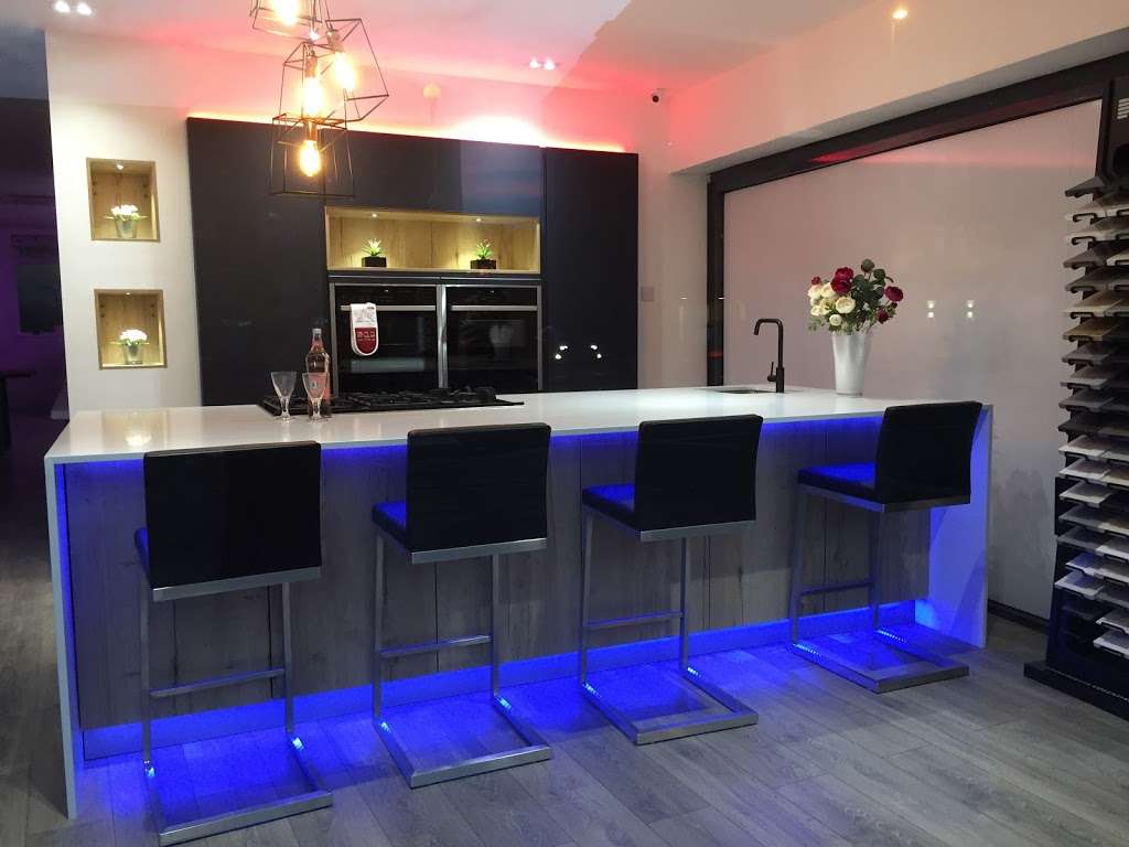 Finchley Kitchens | 950 High Rd, North Finchley, London N12 9RT, UK | Phone: 020 8445 7499