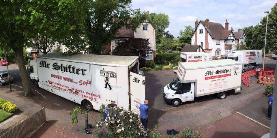 Mr Shifter (Brentwood) Removals & Storage | Thorndon Ave, West Horndon, Brentwood CM13 3SZ, UK | Phone: 020 7205 4313