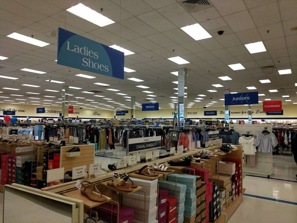 Marshalls | 1 Commerce Way, Plymouth, MA 02360, USA | Phone: (508) 591-7564