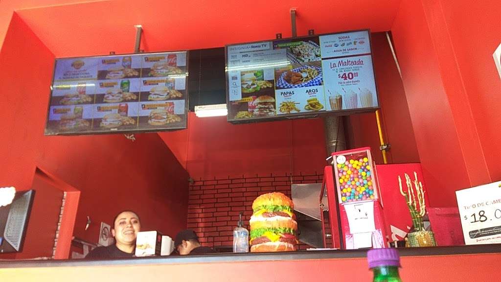 Beverly Burgers Otay Industrial | Central Otay, Blvd. Industrial 19058, Nueva Tijuana, 22435 Tijuana, B.C., Mexico | Phone: 664 624 8801