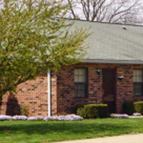 Parkside Apartments | 1100 Holly Ct, Plainfield, IN 46168, USA | Phone: (317) 839-2223
